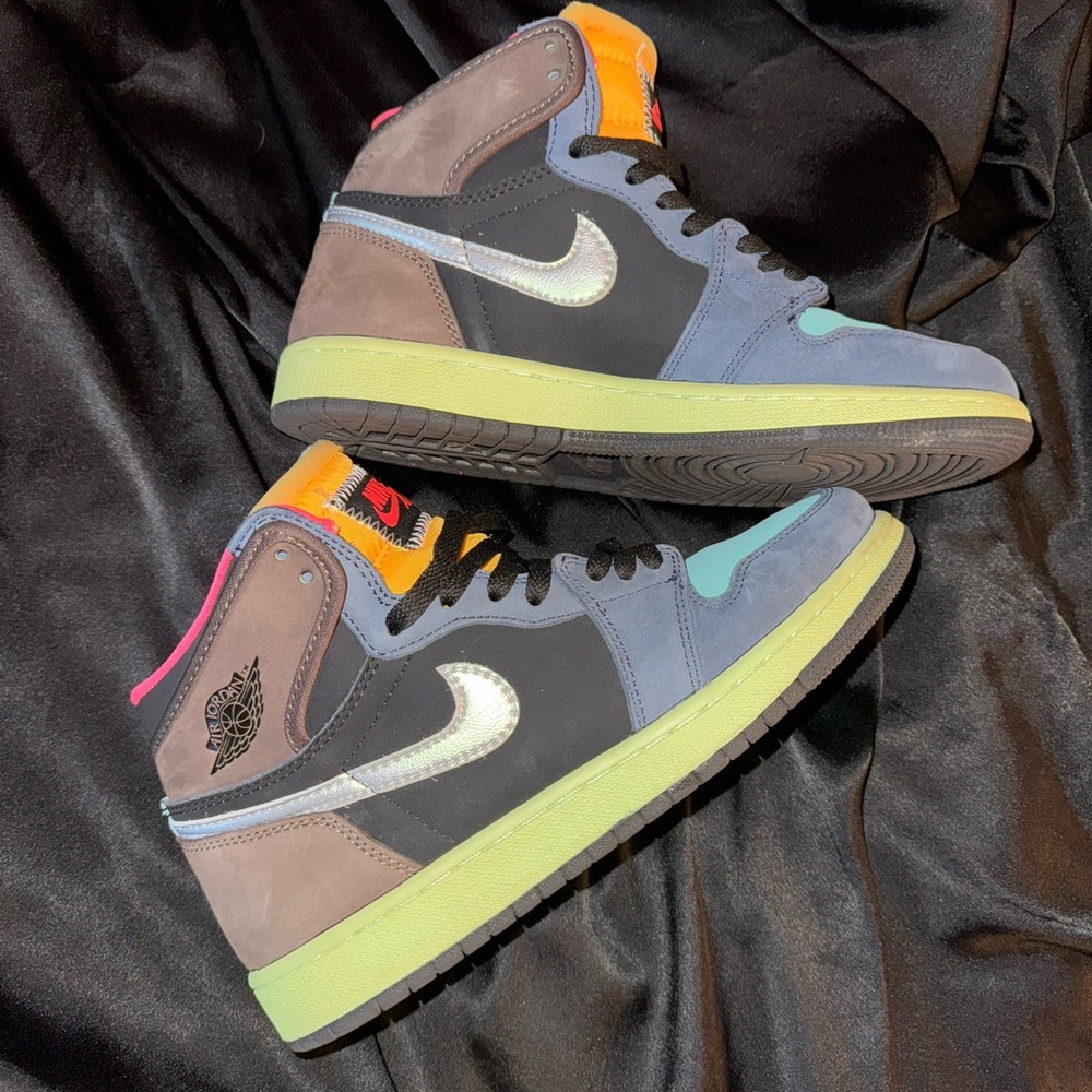 Jordan 1 OG Retro High Tokyo Multi Color